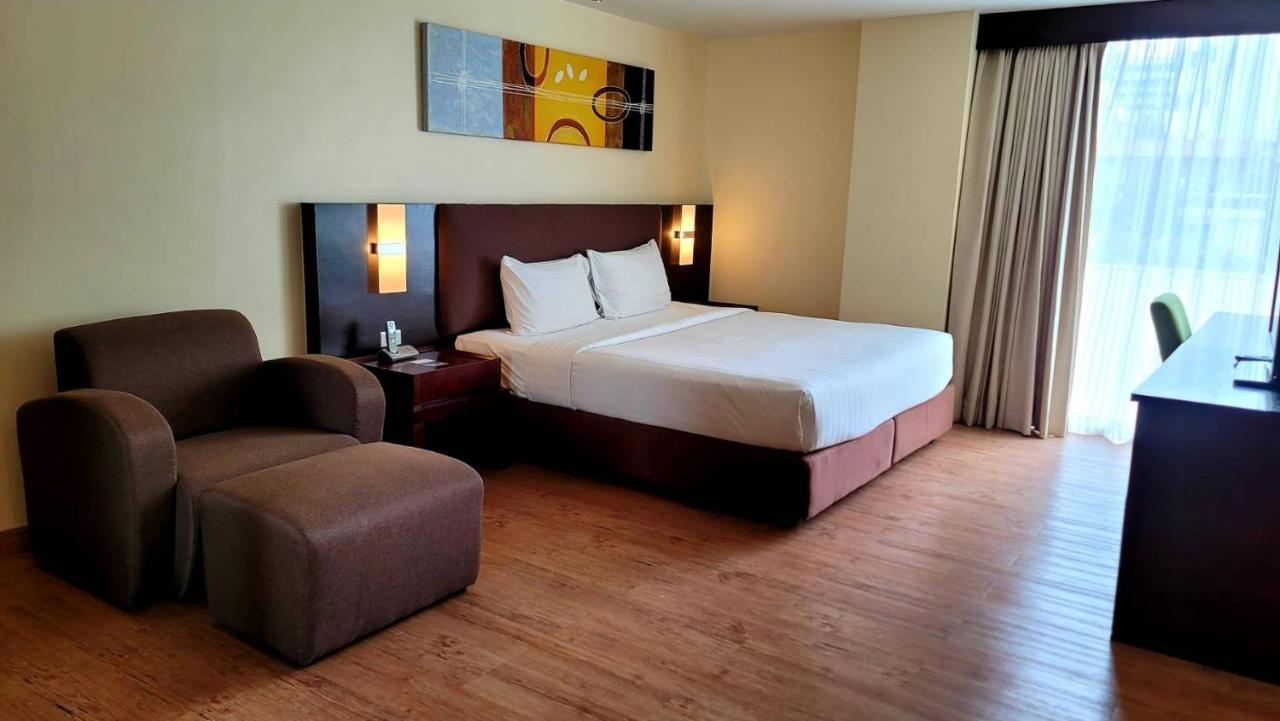 Lohas Residences Sukhumvit 2 Bangkok Extérieur photo
